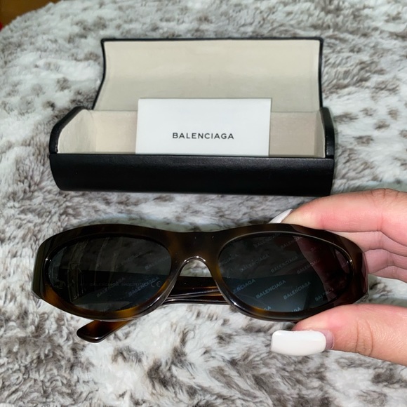 Balenciaga Sunglasses - Picture 1 of 10
